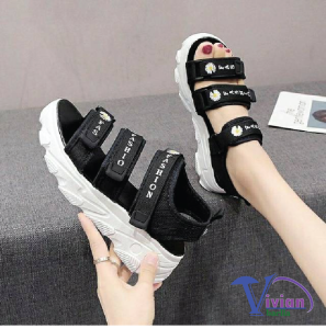 Sandal Sneakers Wanita cantik - vivianbaella
